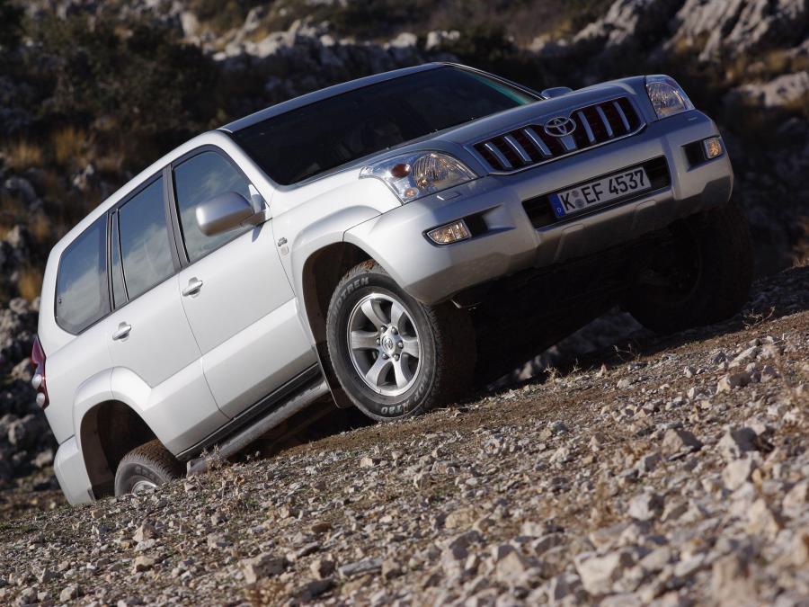  Toyota Land Cruiser Prado 120 5-Door 2003 года  (фото 20 из 25)